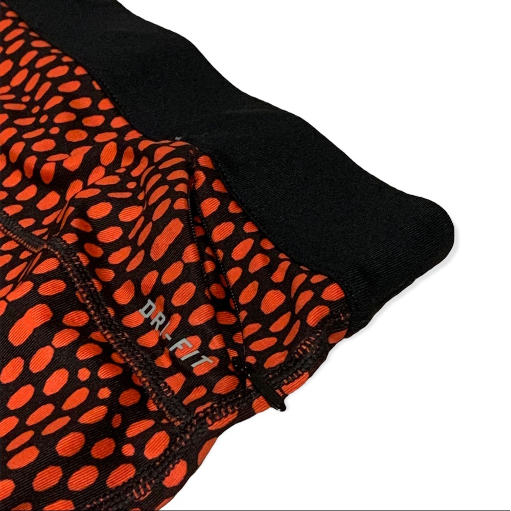 💗 Moving Sale 💗 Nike Pro Burnt Orange and Black Leggings with Drawstring - Picture 2 of 5